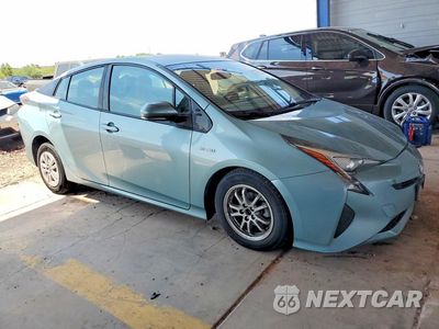 Czwarte zdjęcie samochodu z boku: 2016 TOYOTA PRIUS TWO VIN:JTDKBRFU6G3016245 - miniatura