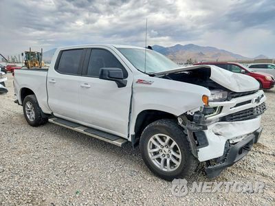 Czwarte zdjęcie samochodu z boku: 2022 CHEVROLET SILVERADO LTD K1500 RST VIN:1GCUYEED3NZ117495 - miniatura