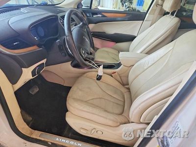 Zdjęcie 7 z 12 samochodu: 2015 LINCOLN MKC VIN:5LMTJ2AH1FUJ20376 - miniatura