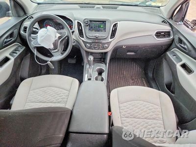 Zdjęcie 8 z 13 samochodu: 2019 CHEVROLET EQUINOX LS VIN:3GNAXSEV4KL330219 - miniatura