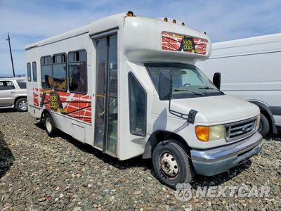 2004 FORD ECONOLINE E450 SUPER DUTY CUTAWAY VAN 1FDXE45SX4HA70643 - główne zdjęcie licytacji z USA - miniatura