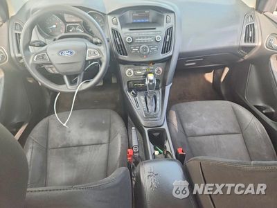 Zdjęcie 8 z 12 samochodu: 2015 FORD FOCUS SE VIN:1FADP3F25FL311136 - miniatura