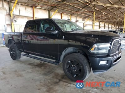 Czwarte zdjęcie samochodu z boku: 2015 RAM 2500 SLT VIN:3C6UR5DJ9FG619943 - miniatura