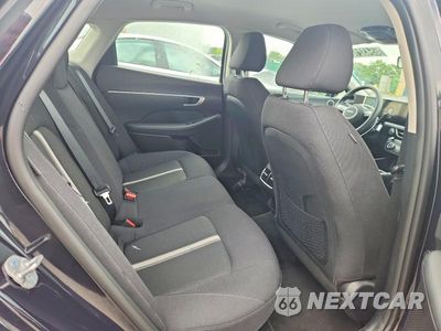 Zdjęcie 10 z 12 samochodu: 2026 HYUNDAI SONATA HYBRID BLUE VIN:KMHL24JJ7TA163082 - miniatura