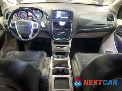 Zdjęcie 8 z 13 samochodu: 2016 CHRYSLER TOWN & COUNTRY TOURING VIN:2C4RC1BGXGR289709 - miniatura