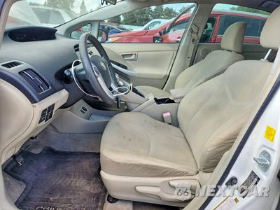 Zdjęcie 7 z 12 samochodu: 2011 TOYOTA PRIUS THREE VIN:JTDKN3DUXB0258859 - miniatura