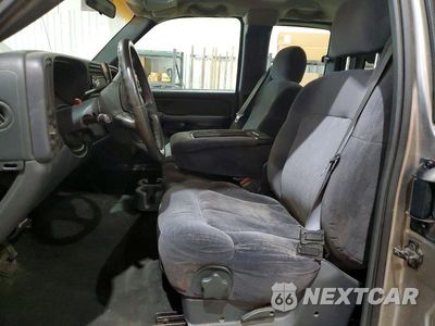 Zdjęcie 7 z 12 samochodu: 2001 CHEVROLET SILVERADO C1500 VIN:2GCEC19V511116088 - miniatura