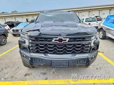 Piąte zdjęcie samochodu w środku: 2024 CHEVROLET SILVERADO K1500 ZR2 VIN:3GCUDHEL0RG201736 - miniatura