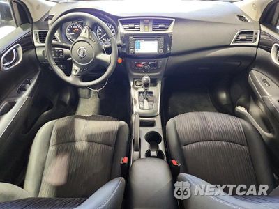 Zdjęcie 8 z 12 samochodu: 2018 NISSAN SENTRA SV VIN:3N1AB7AP9JY297900 - miniatura