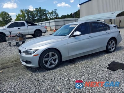 2014 BMW 328 I SULEV WBA3C1C56EK109685 - główne zdjęcie licytacji z USA - miniatura