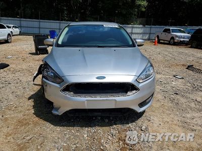 Piąte zdjęcie samochodu w środku: 2017 FORD FOCUS SEL VIN:1FADP3H29HL252172 - miniatura