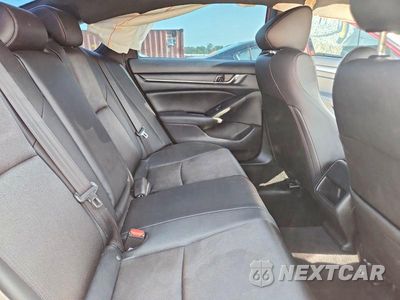 Zdjęcie 7 z 12 samochodu: 2019 HONDA ACCORD SPORT VIN:1HGCV1F37KA088291 - miniatura