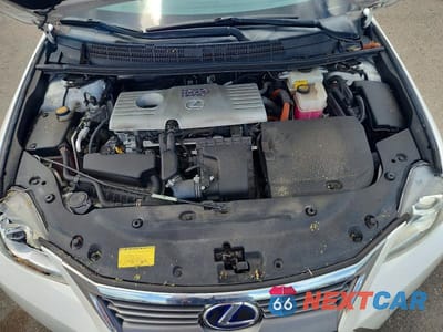 Zdjęcie 11 z 12 samochodu: 2014 LEXUS CT 200 VIN:JTHKD5BH2E2179651 - miniatura