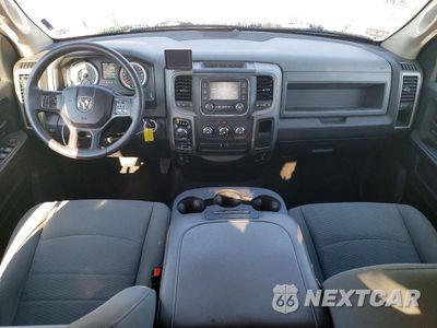 Zdjęcie 8 z 12 samochodu: 2017 RAM 1500 ST VIN:1C6RR7FG3HS864820 - miniatura