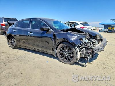 Czwarte zdjęcie samochodu z boku: 2017 NISSAN ALTIMA 2.5 SR VIN:1N4AL3AP5HC203538 - miniatura