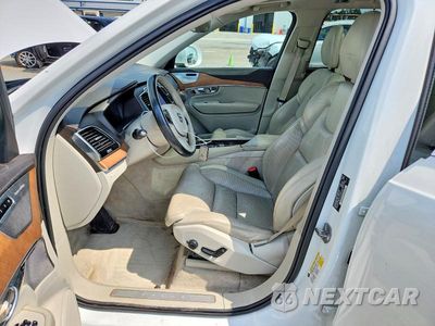 Zdjęcie 7 z 13 samochodu: 2016 VOLVO XC90 T6 VIN:YV4A22PL0G1013780 - miniatura