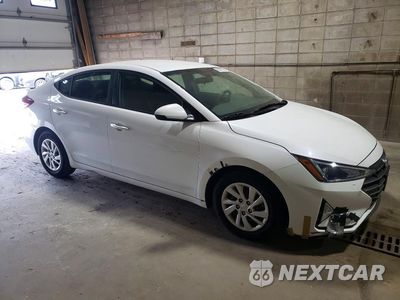 Czwarte zdjęcie samochodu z boku: 2019 HYUNDAI ELANTRA SE VIN:5NPD74LF4KH487990 - miniatura