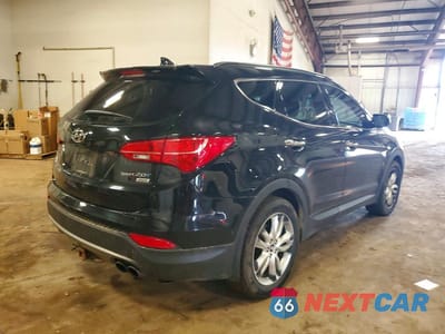 Trzecie zdjęcie samochodu z tyłu: 2013 HYUNDAI SANTA FE SPORT 2.0T VIN:5XYZUDLA4DG072942 - miniatura