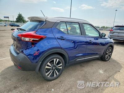 Trzecie zdjęcie samochodu z tyłu: 2020 NISSAN KICKS SR VIN:3N1CP5DV2LL530380 - miniatura