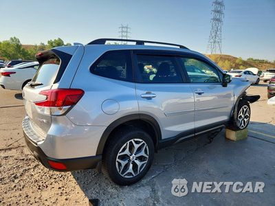Trzecie zdjęcie samochodu z tyłu: 2019 SUBARU FORESTER PREMIUM VIN:JF2SKAGC5KH411621 - miniatura
