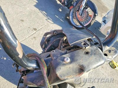 Zdjęcie 7 z 8 samochodu: 2025 INDIAN MOTORCYCLE CO. SPRINGFIELD DARK HORSE VIN:56KTJDBB4S3433168 - miniatura