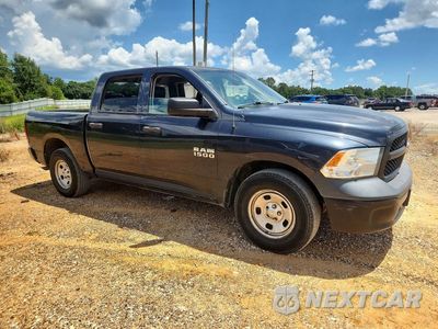 Czwarte zdjęcie samochodu z boku: 2016 RAM 1500 ST VIN:1C6RR6KG2GS395136 - miniatura