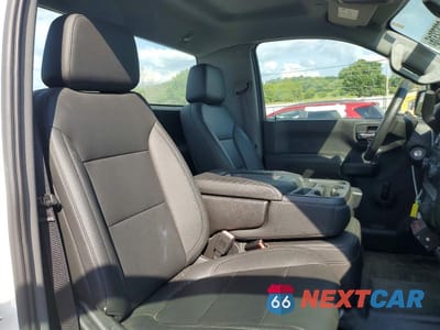 Zdjęcie 10 z 13 samochodu: 2020 CHEVROLET SILVERADO C1500 VIN:3GCNWAEH1LG128627 - miniatura