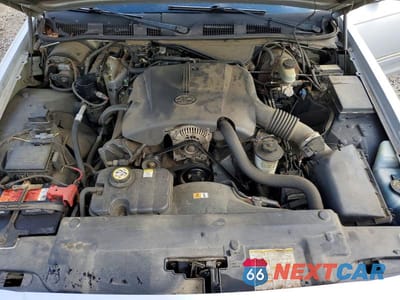 Zdjęcie 11 z 12 samochodu: 2002 MERCURY GRAND MARQUIS GS VIN:2MEFM74W92X653533 - miniatura