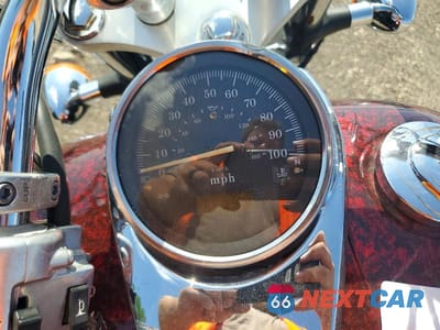 Zdjęcie 7 z 9 samochodu: 2001 HONDA VT750 DC VIN:JH2RC44061K500533 - miniatura