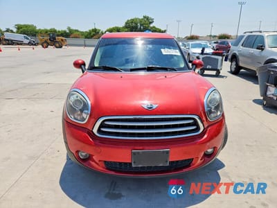Piąte zdjęcie samochodu w środku: 2015 MINI COOPER PACEMAN VIN:WMWSS1C59FWN46735 - miniatura