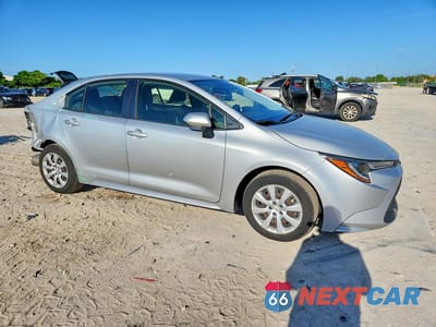 Czwarte zdjęcie samochodu z boku: 2022 TOYOTA COROLLA LE VIN:JTDEPMAE3N3009932 - miniatura
