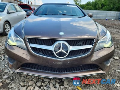 Piąte zdjęcie samochodu w środku: 2014 MERCEDES-BENZ E 350 VIN:WDDKK5KF4EF270408 - miniatura