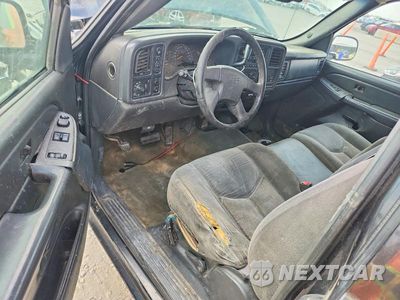 Zdjęcie 8 z 13 samochodu: 2003 CHEVROLET SILVERADO K1500 VIN:1GCEK19T13E331695 - miniatura