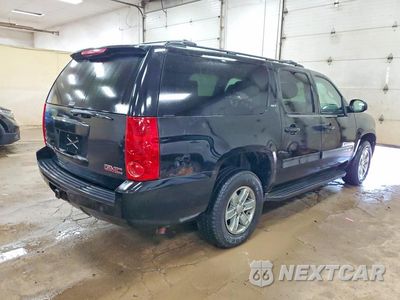 Trzecie zdjęcie samochodu z tyłu: 2011 GMC YUKON XL K1500 SLT VIN:1GKS2LE39BR343089 - miniatura