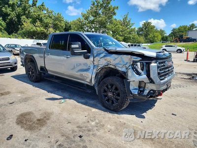 Czwarte zdjęcie samochodu z boku: 2024 GMC SIERRA K2500 AT4 VIN:1GT49PEY5RF436903 - miniatura