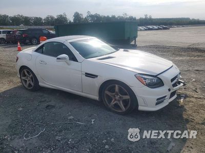 Czwarte zdjęcie samochodu z boku: 2016 MERCEDES-BENZ SLK 350 VIN:WDDPK5HA8GF120130 - miniatura