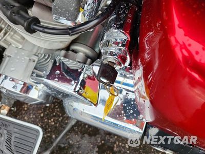 Zdjęcie 8 z 9 samochodu: 2015 HONDA VT750 C VIN:JH2RC5008FK200205 - miniatura