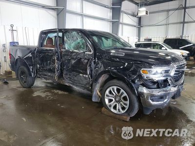 Czwarte zdjęcie samochodu z boku: 2019 RAM 1500 LONGHORN VIN:1C6SRFKT3KN705073 - miniatura