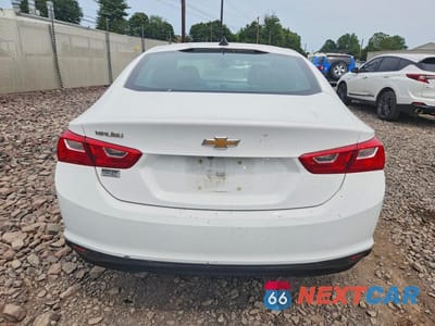 Zdjęcie 6 z 12 samochodu: 2019 CHEVROLET MALIBU LS VIN:1G1ZB5ST2KF185117 - miniatura
