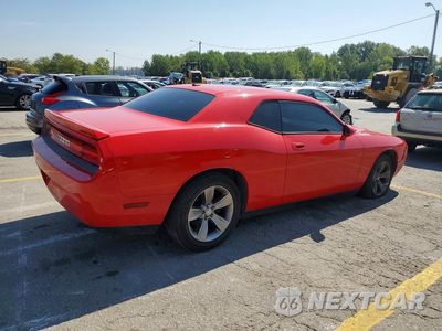 Trzecie zdjęcie samochodu z tyłu: 2010 DODGE CHALLENGER SE VIN:2B3CJ4DV1AH279013 - miniatura