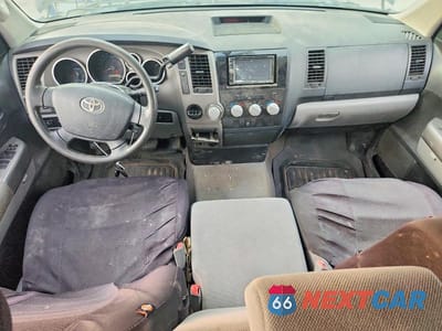 Zdjęcie 8 z 12 samochodu: 2010 TOYOTA TUNDRA DOUBLE CAB SR5 VIN:5TFRM5F15AX011819 - miniatura