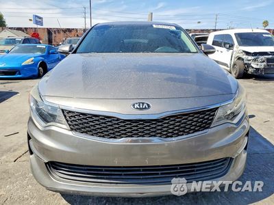 Piąte zdjęcie samochodu w środku: 2016 KIA OPTIMA LX VIN:5XXGT4L3XGG020364 - miniatura