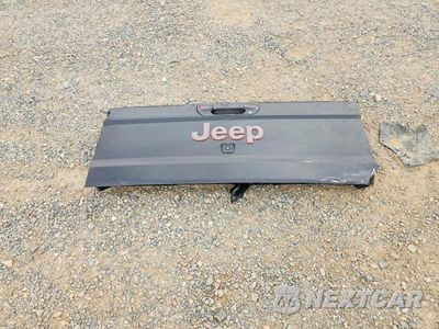 Zdjęcie 12 z 13 samochodu: 2023 JEEP GLADIATOR MOJAVE VIN:1C6JJTEG4PL502146 - miniatura
