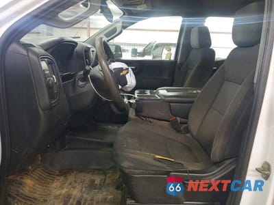 Zdjęcie 7 z 12 samochodu: 2020 CHEVROLET SILVERADO C1500 VIN:1GCRWAEH3LZ201918 - miniatura