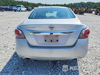 Zdjęcie 6 z 12 samochodu: 2015 NISSAN ALTIMA 2.5 SL VIN:1N4AL3AP9FN867455 - miniatura