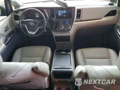 Zdjęcie 8 z 13 samochodu: 2017 TOYOTA SIENNA LE VIN:5TDKZ3DC4HS882514 - miniatura