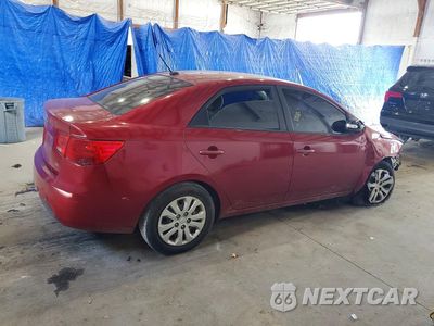 Trzecie zdjęcie samochodu z tyłu: 2010 KIA FORTE EX VIN:KNAFU4A27A5107229 - miniatura