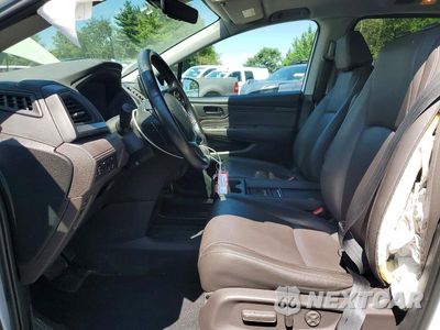 Zdjęcie 7 z 13 samochodu: 2019 HONDA ODYSSEY TOURING VIN:5FNRL6H82KB051855 - miniatura
