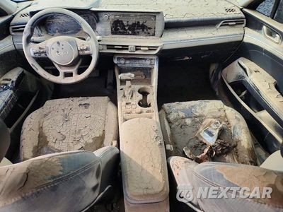 Zdjęcie 8 z 13 samochodu: 2024 KIA K5 EX VIN:5XXG34J25RG240024 - miniatura