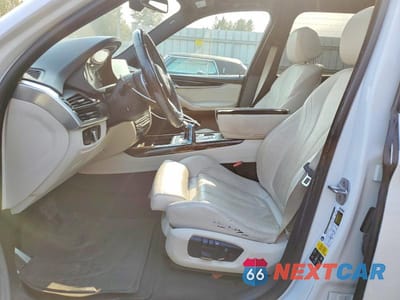 Zdjęcie 7 z 13 samochodu: 2015 BMW X5 XDRIVE35D VIN:5UXKS4C5XF0N10283 - miniatura
